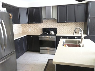 Charbel's Quartz Kitchen Countertops